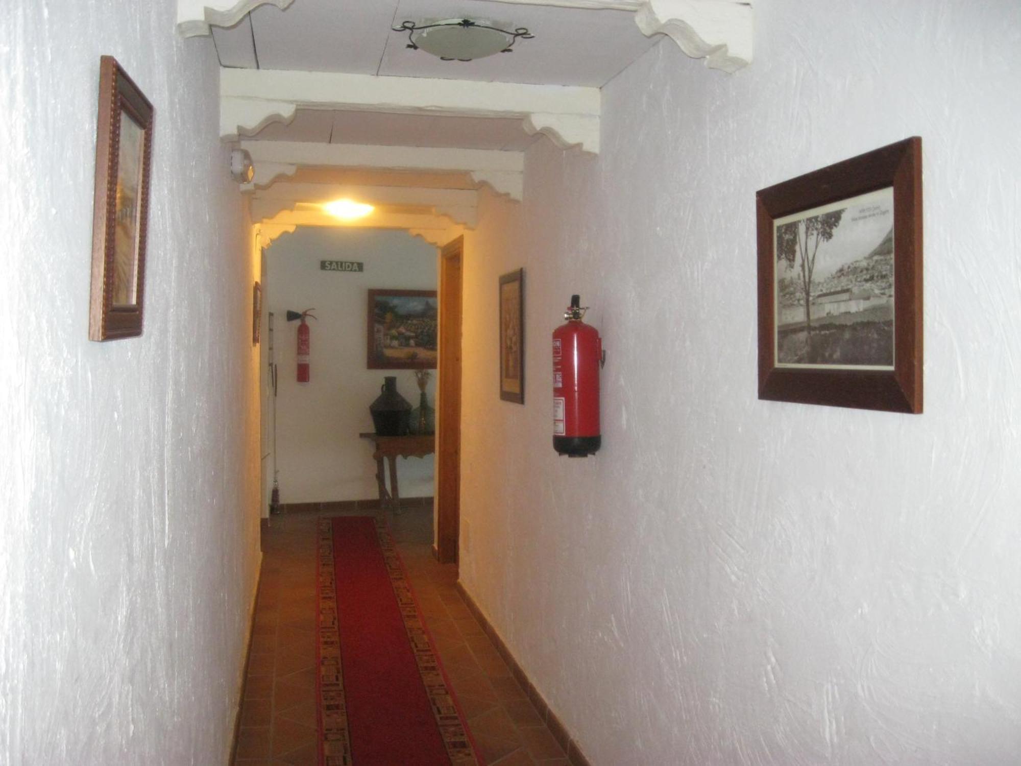 Hotel San Julian Burunchel Extérieur photo