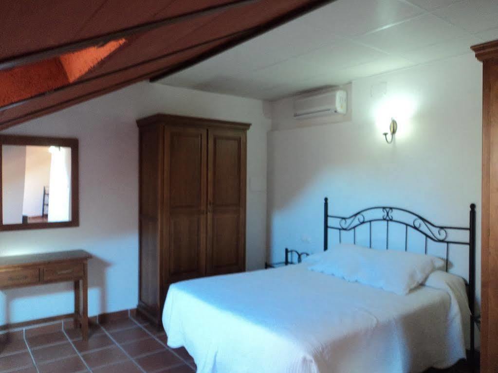 Hotel San Julian Burunchel Extérieur photo